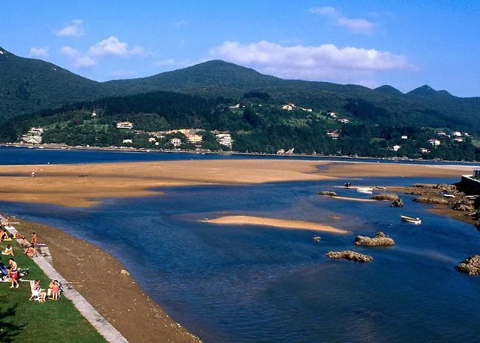 Kosmeetxea, La Casa Del Parque Ebi727 アパート *